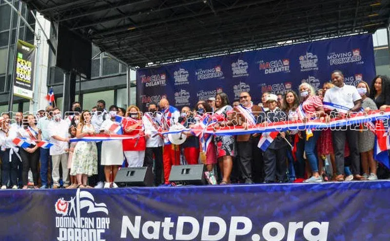 南美洲风采：足球、篮球和网球的激情碰撞